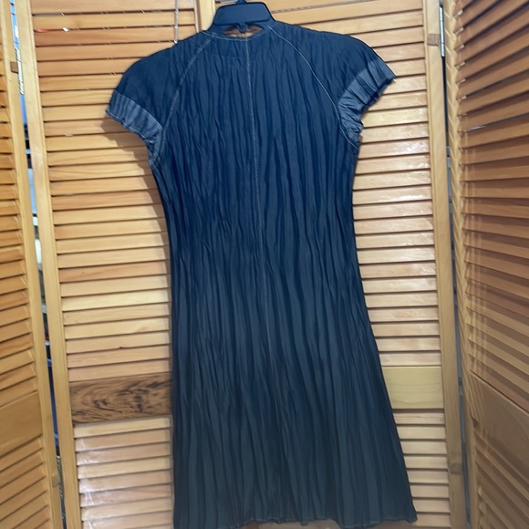 Two tone zip front dress - Picture 4 of 4